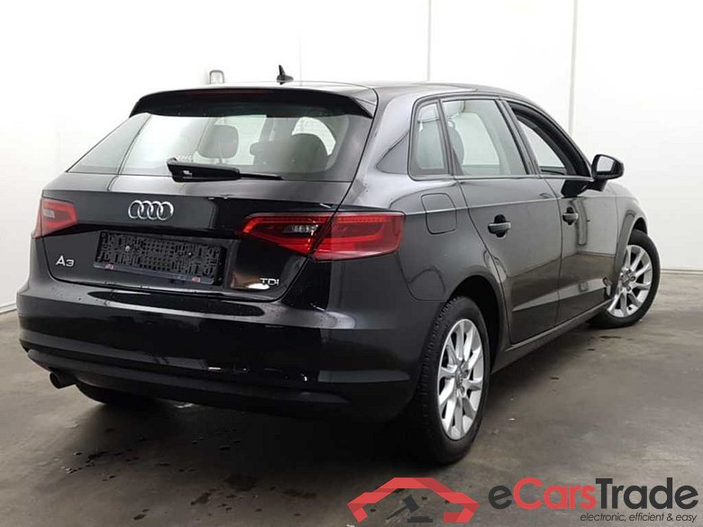 AUDI A3 SB 1.6 TDI Xenon Navi Sport-Leather PDC Klima #2