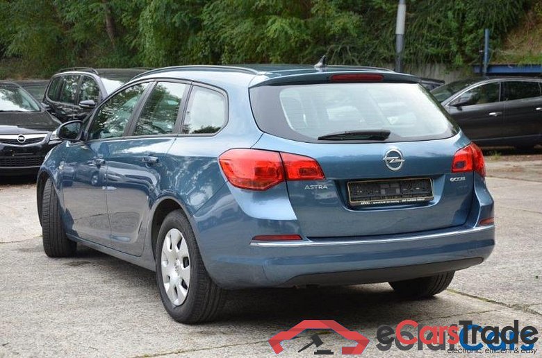 Opel Astra ST FL 1,3 CDTI 95Hp EcoF Essentia Navi Klima... #4