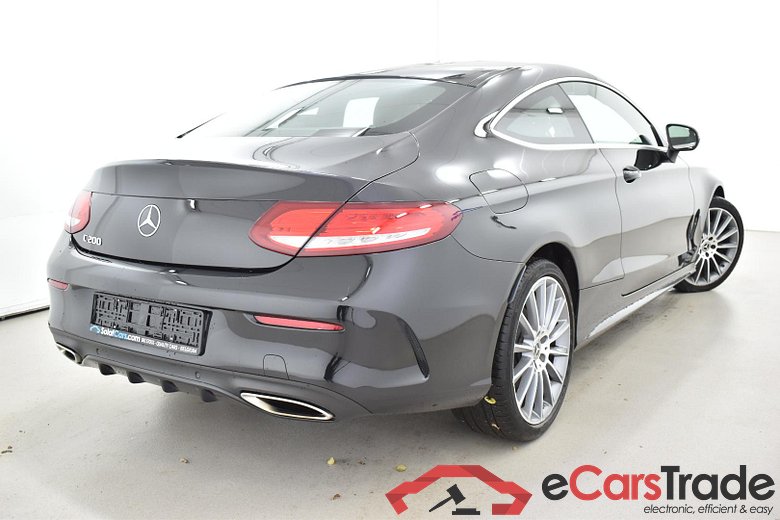 Mercedes C 200 Coupe AMG LED-Xenon Navi Sport-Leather Klima PDC ... #3