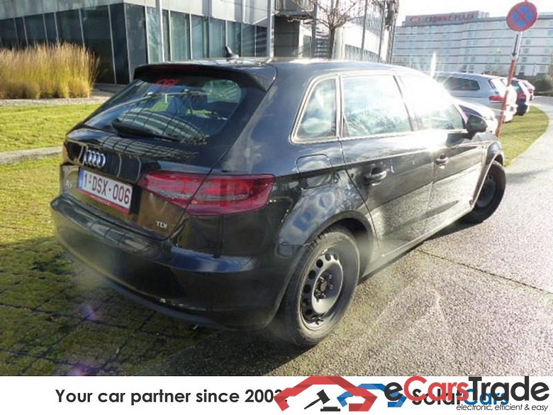 AUDI A3 SB 1.6TDi Attraction 105Hp Leather Navi PDC Klima... #3