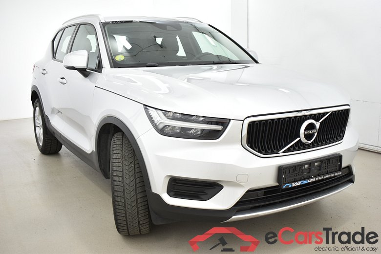 Volvo XC40 2.0 D3 Momentum LED-Xenon Harman/Kardon Navi 1/2 Sport-Leather KeylessGo Klima PDC #2