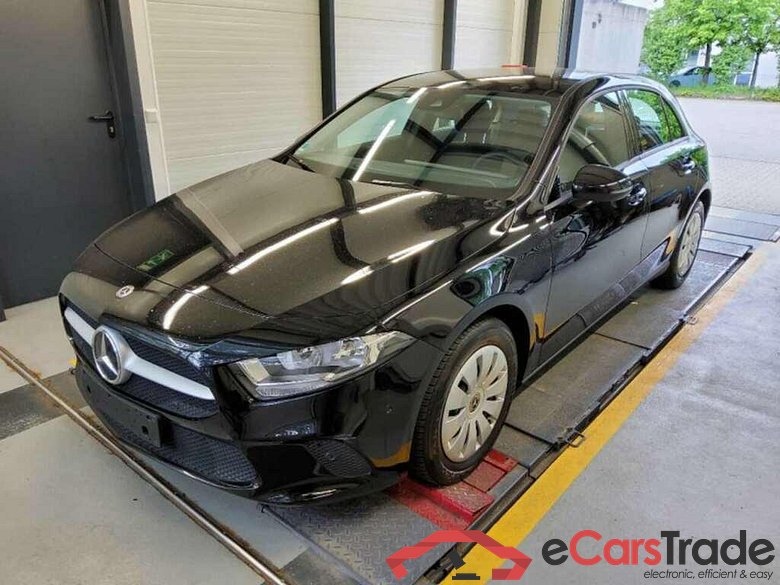 MERCEDES-BENZ A -Klasse (BM 177)(03.2018-&gt DE - LimS5 A 180 EU6d-T, #1