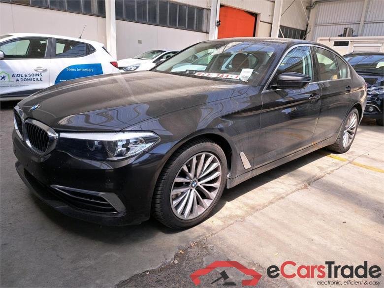 BMW 5 DIESEL - 2017 520 dA  Corporate Comfort Luxury(EU6d-TEMP) #1