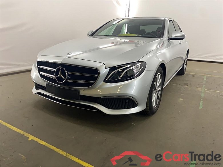 MERCEDES-BENZ E-Klasse 1.6 E 200 D BUSINESS SOLUTION LIM AUTO #1