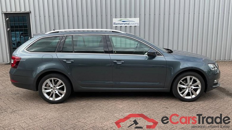 SKODA OCTAVIA COMBI 1.0tsi greentech style business 85kW  #6