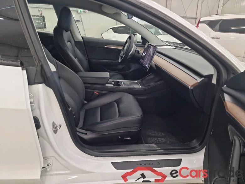Tesla Model 3 Long Range AWD Autopilot Pano LED-Xenon Navi Leather KeylessGo Klima PDC ... #4