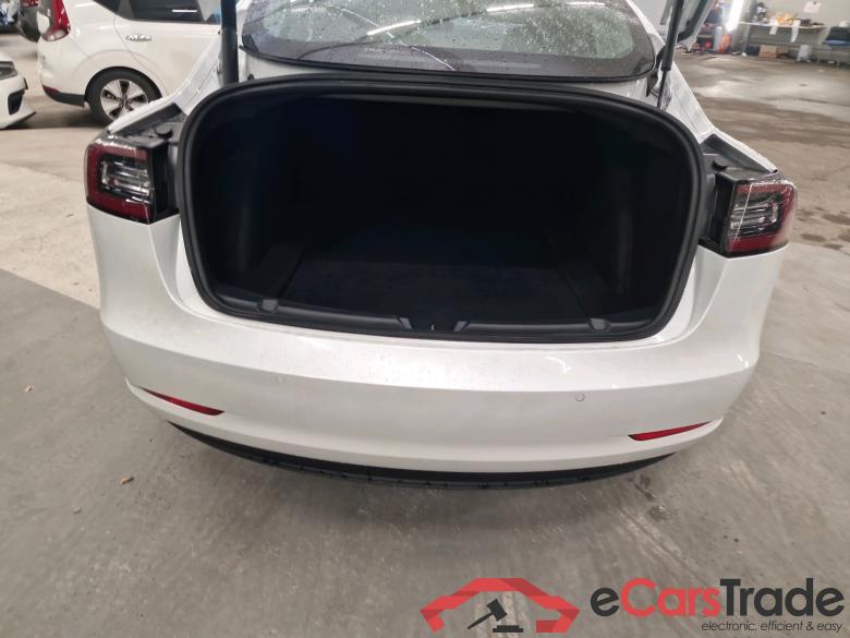 Tesla Model 3 Long Range AWD Autopilot Pano LED-Xenon Navi Leather KeylessGo Klima PDC ... #5