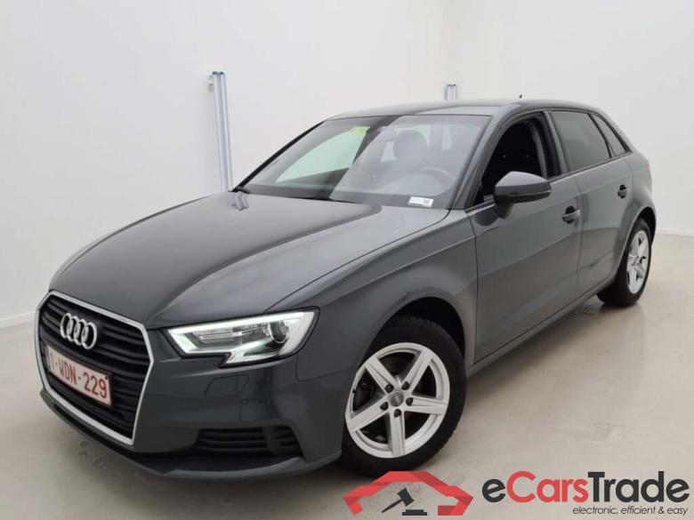 AUDI A3 SPORTBACK 1.6 30 TDI BUS ED S-TRONIC #1