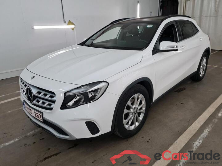 Mercedes GLA CLASSE GLA (X156) - 2017 GLA 180 Business Solution (EU6.2) 90kw/122pk 5D/P M6