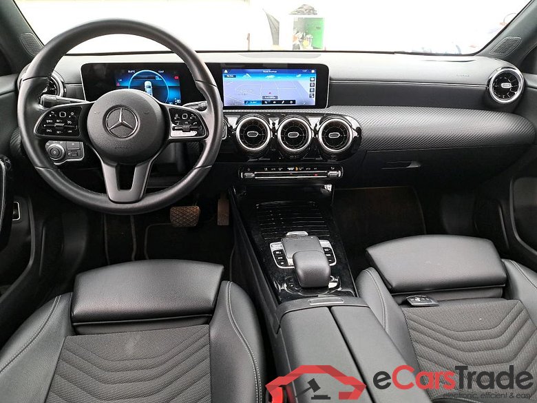 Mercedes A 180d Aut. LED-Xenon Widescreen Navi 1/2 Sport-Leather KeylessGo Camera Klima PDC ... #6