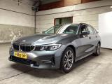 BMW 3-SERIE TOURING 318d Executive Edition #0