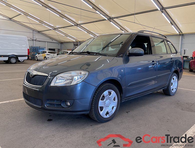 SKODA Fabia Combi NEW FABIA COMBI AMBIENTE 1,4 63KW 86HP