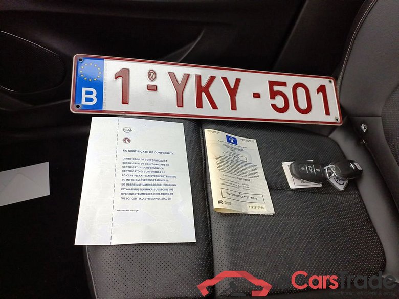 Opel Grandland X 1.2 Turbo S/S AT8 Ultimate 5d #4