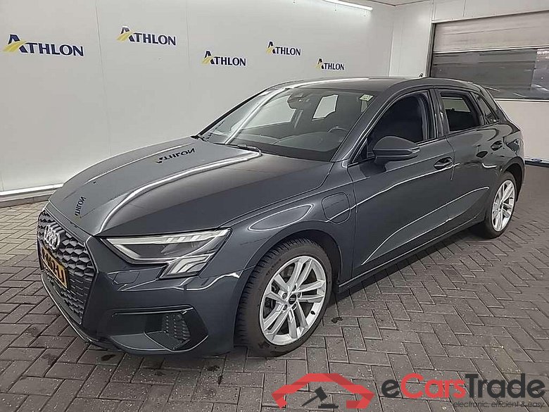 AUDI A3 Sportback 40 TFSI e S tronic Advanced edition 5D 150kW #1
