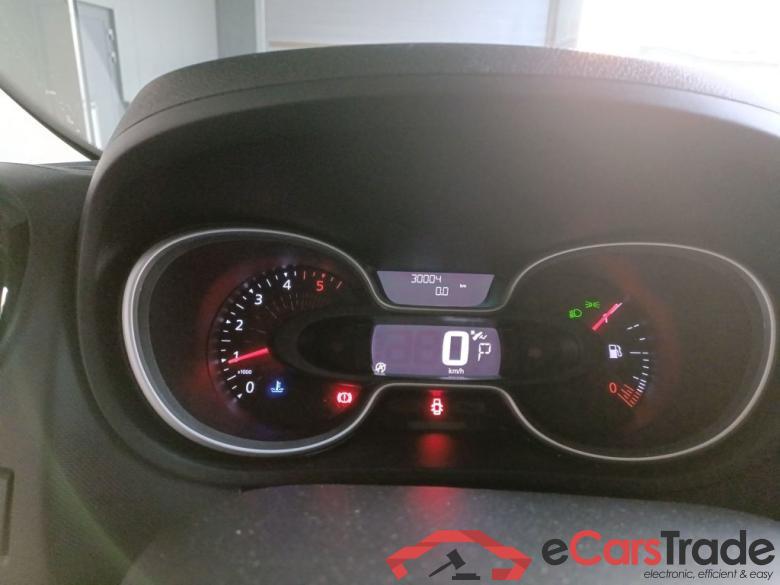 RENAULT TRAFIC PASSENGER DIESEL - 2019 2.0 Blue dCi 140 Intens EDC (EU6.2) 5d 9pl #6