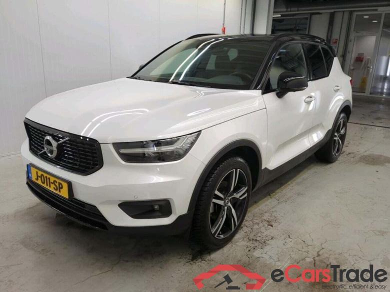 VOLVO XC40 1.5 T #1