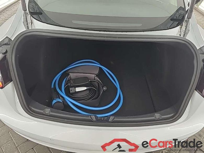 Tesla Model 3 Long Range Dual Motor AWD 4D 350kW #5