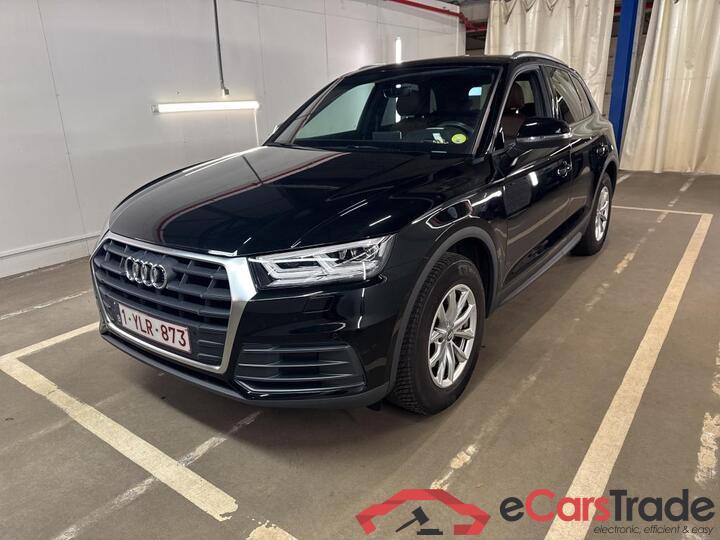 Audi Q5 Q5 Business Edition 30 TDI 100kW/136pk  5D/P Auto-7 #1