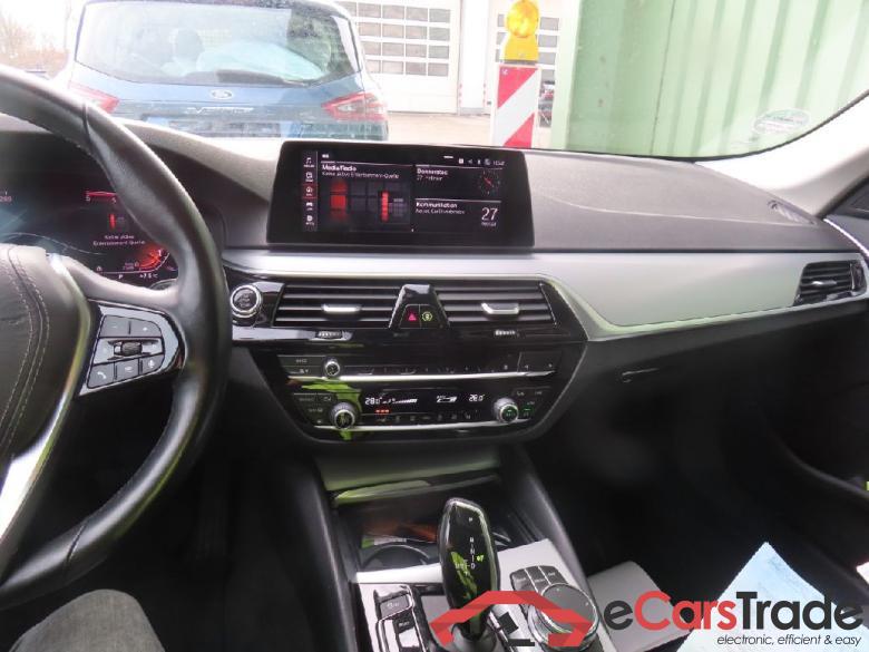 BMW 5-Serie Touring ´16 Baureihe 5 Touring 520 d xDrive 2.0 140KW AT8 E6dT #5