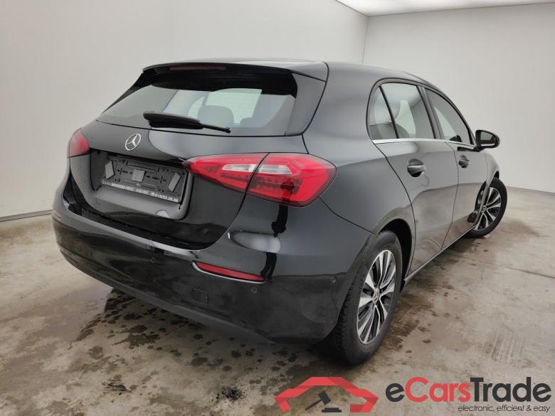 Mercedes-Benz A-Klasse A 180 d Business Solution Aut. 5d #5
