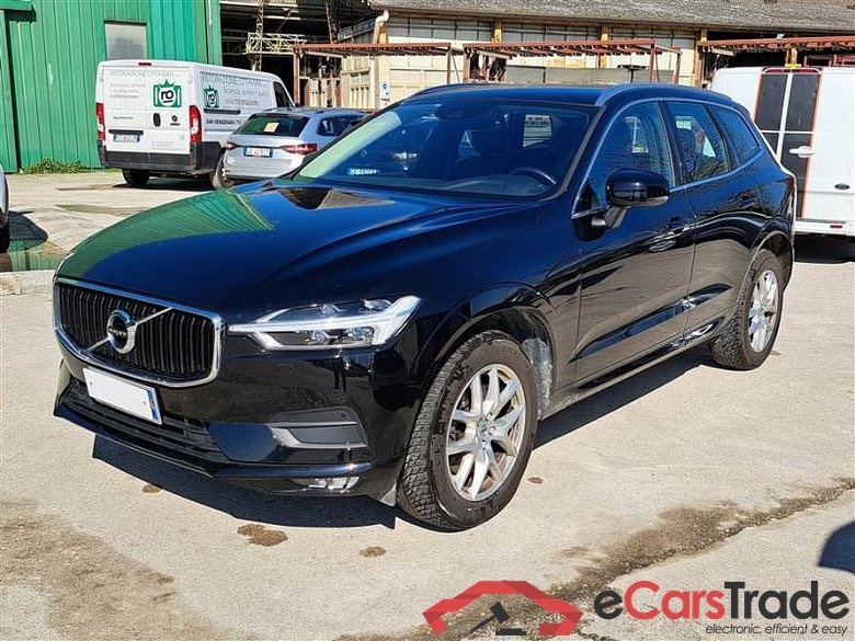 Volvo 165 VOLVO XC60 / 2017 / 5P / SUV B4 D AWD GEARTR. BUSINESS PLUS