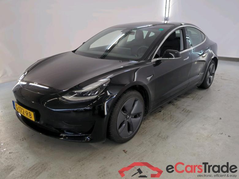 Tesla Model 3 '18 BEV Tesla Model 3 Standard Range Plus RWD 4d