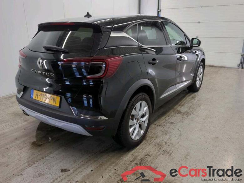 RENAULT Captur 1.3 TCe Intens #2