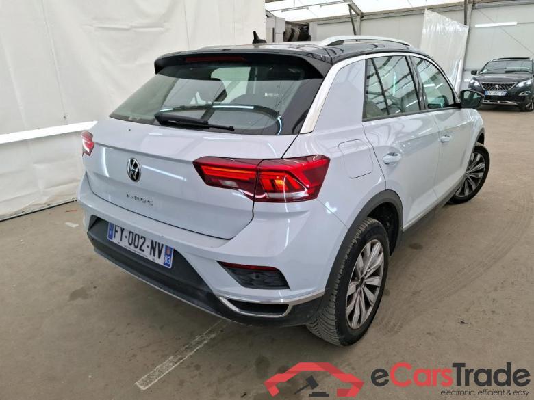 Volkswagen 1.5 TSI 150 EVO CARAT DSG7 VOLKSWAGEN T-Roc / 2017 / 5P / SUV 1.5 TSI 150 EVO CARAT DSG7 #3