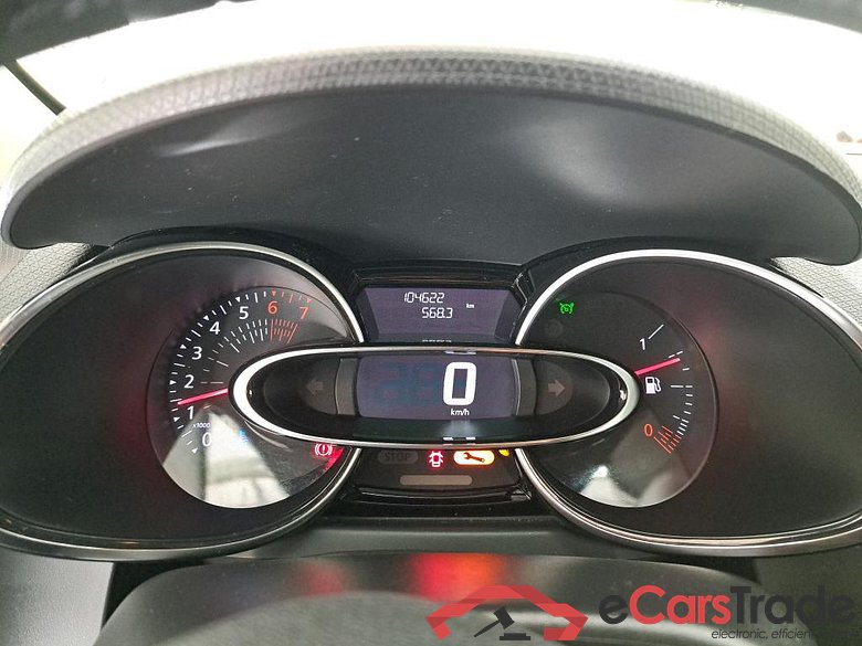 Renault &Business TCe 90 Clio IV Business 0.9 TCe 90CV BVM5 E6 #6