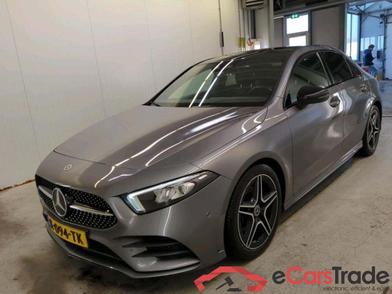 MERCEDES-BENZ A-klasse 200 Bns Sol. AMG