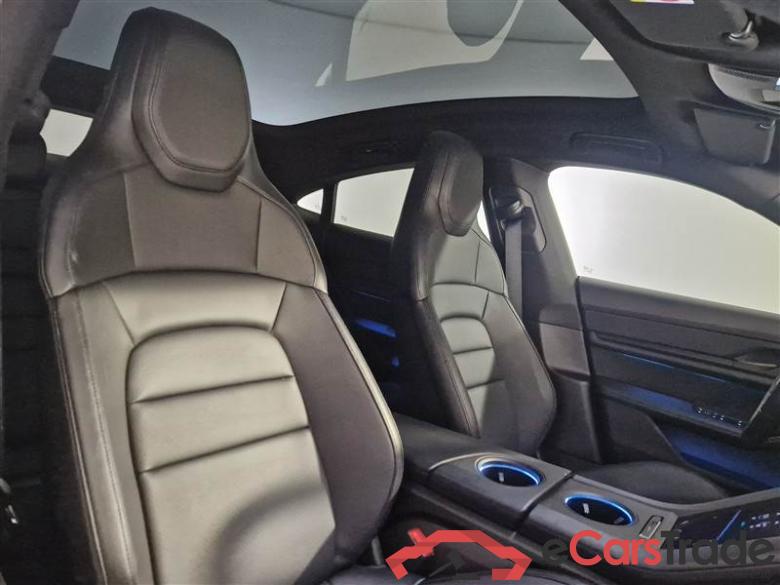 Porsche Taycan Pano LED Virtual Sport-Chrono Navi-Pro Ambient Sport-Leather KeylessGo Camera Klima PDC ... #6