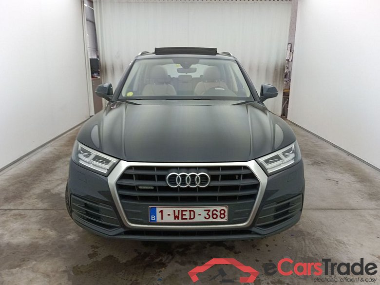Audi Q5 Business Edition 35 TDI quattro 5d