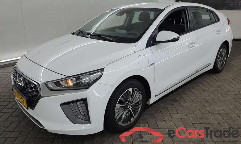 Hyundai Ioniq 1.6 GDI Hybrid i-Motion Aut. Display Camera Klima PDC ...