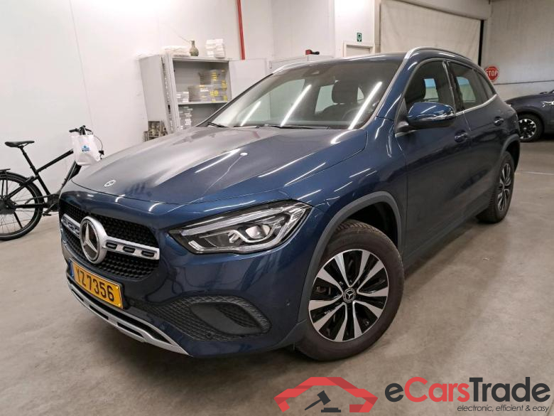 MERCEDES - MER GLA 250e 218PK DCT Business Solution & Smartphone Intergration * HYBRID *