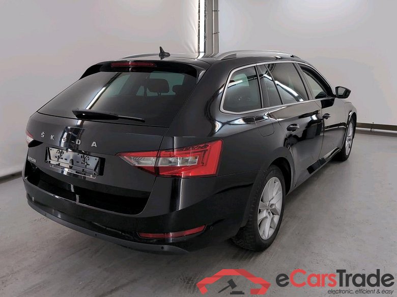 SKODA Superb 2.0 CRTDI 110KW DSG7 STYLE CORPORATE PLUS #4
