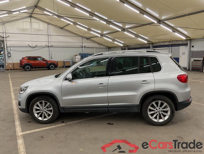VOLKSWAGEN Tiguan Tiguan Sport & Style 2.0 TDI BlueMotion Technology 81 kW (110 ch) 6 vitesses manuel #5