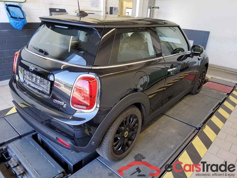 MINI Mini 3-trg. (F56)(2013->) DE - LimS3 SE, Cooper SE Classic Trim, (Facelift 2) 2021 - 2024 #3