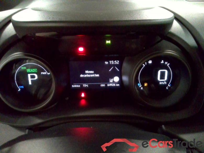 Yaris Cross 1,5 HEV 2WD Dynamic #6