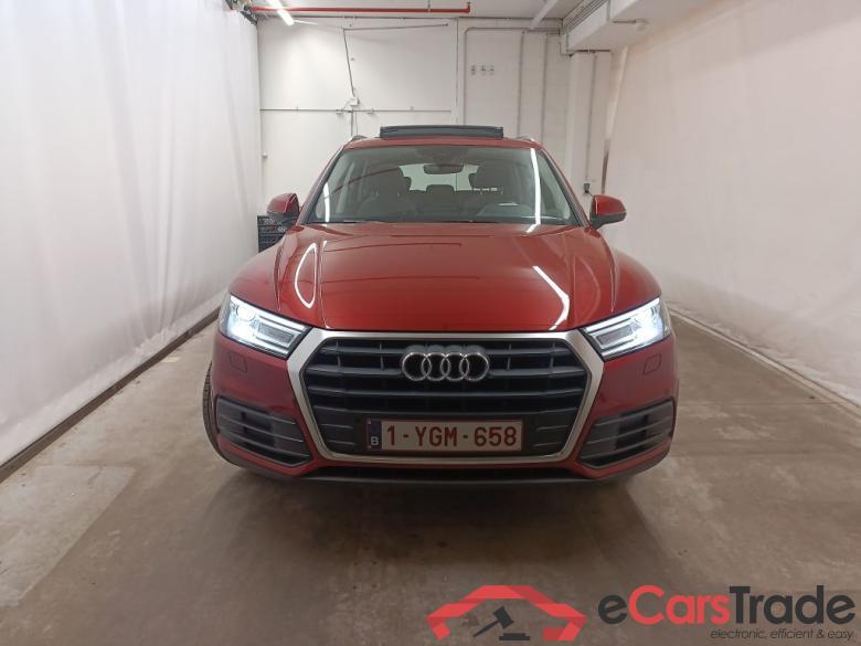 Audi Q5 30 TDI 5d #1