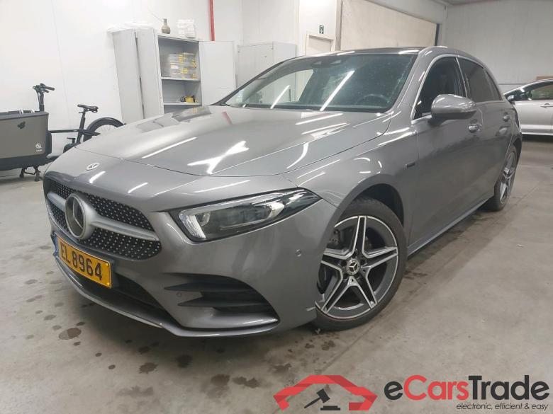 MERCEDES - MER A 250 e 218PK Business Solution Pack Driving Assistance & Business Solution Plus & AMG & Night  * HYBRID * #1