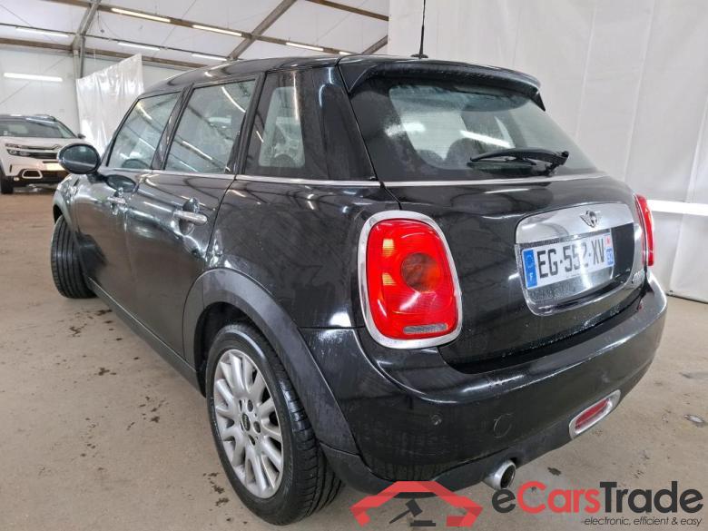 Mini Cooper D Finition Chili 116 ch MINI Mini 5p Berline Cooper D Finition Chili 116 ch #2