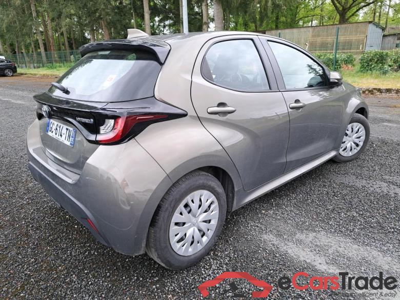 Toyota Hybride 116h Dynamic Business Stage Acad TOYOTA Yaris Hybride / 2019 / 5P / Berline Hybride 116h Dynamic Business Stage Acad #3