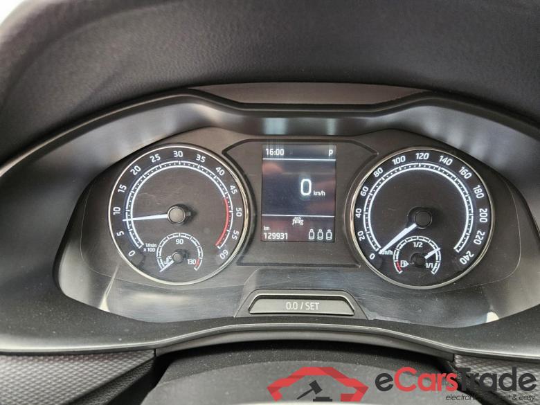 Skoda 1.6 TDI Ambition DSG 1.6 TDI Ambition DSG #6