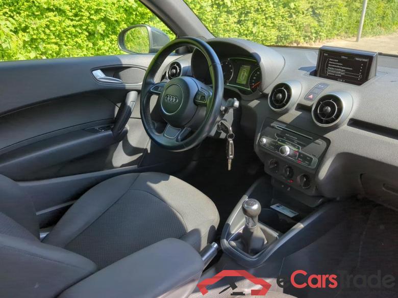 Audi A1 1.0 TFSI S-Line Ext. Display Klima ... #6
