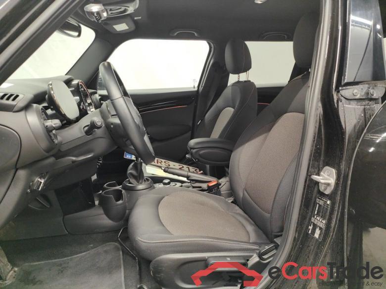 Mini 5 door One 5d #6