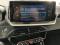preview Peugeot 208 #5