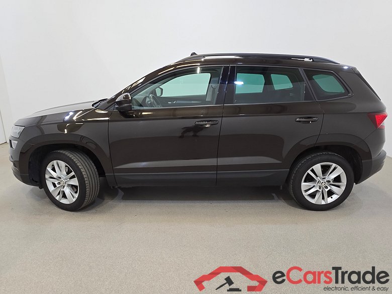 Skoda Karoq Style 1.0 TSI Pano LED Navi Ambient Camera Klima PDC ... #2