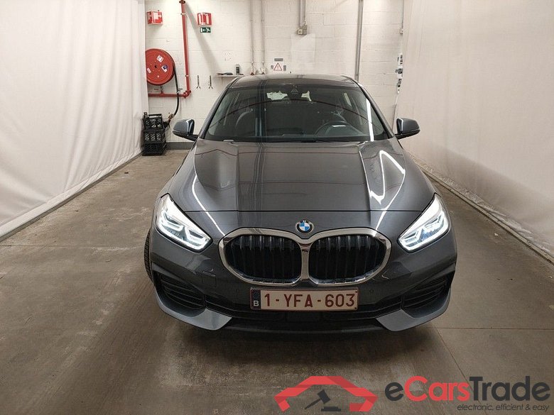 BMW 1 Reeks Hatch 116dA (85 kW) 5d #1