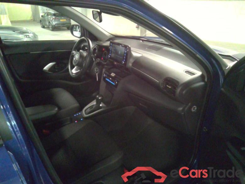 Yaris Cross 1,5 HEV 2WD Dynamic #5