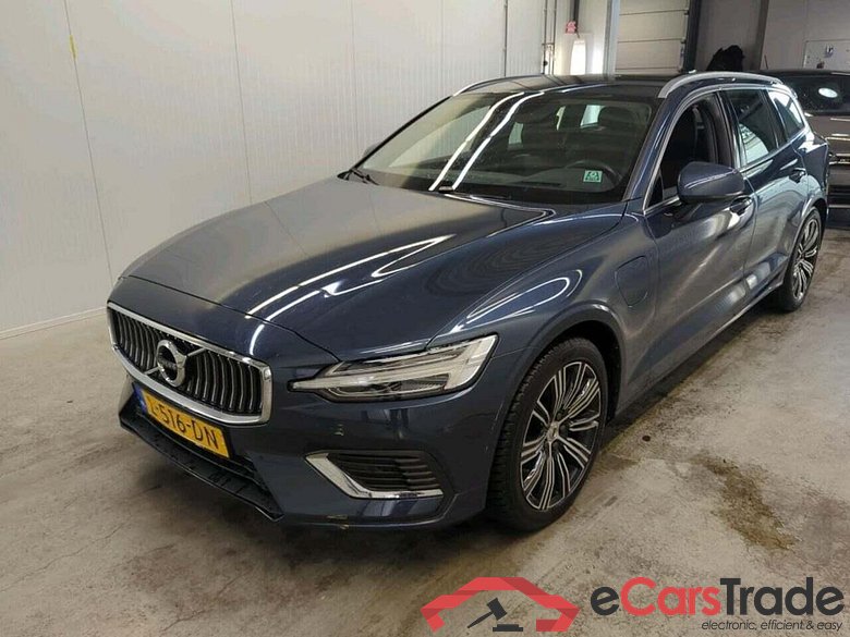 VOLVO V60 2.0 T6 AWD R Bns Pro #1